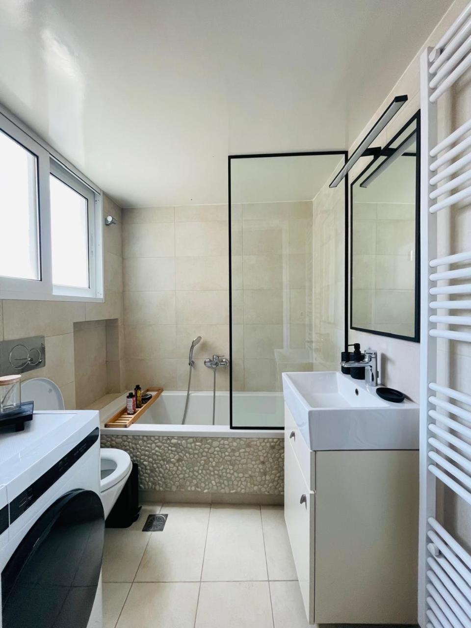 Overview Boutique Apartment Athene Buitenkant foto